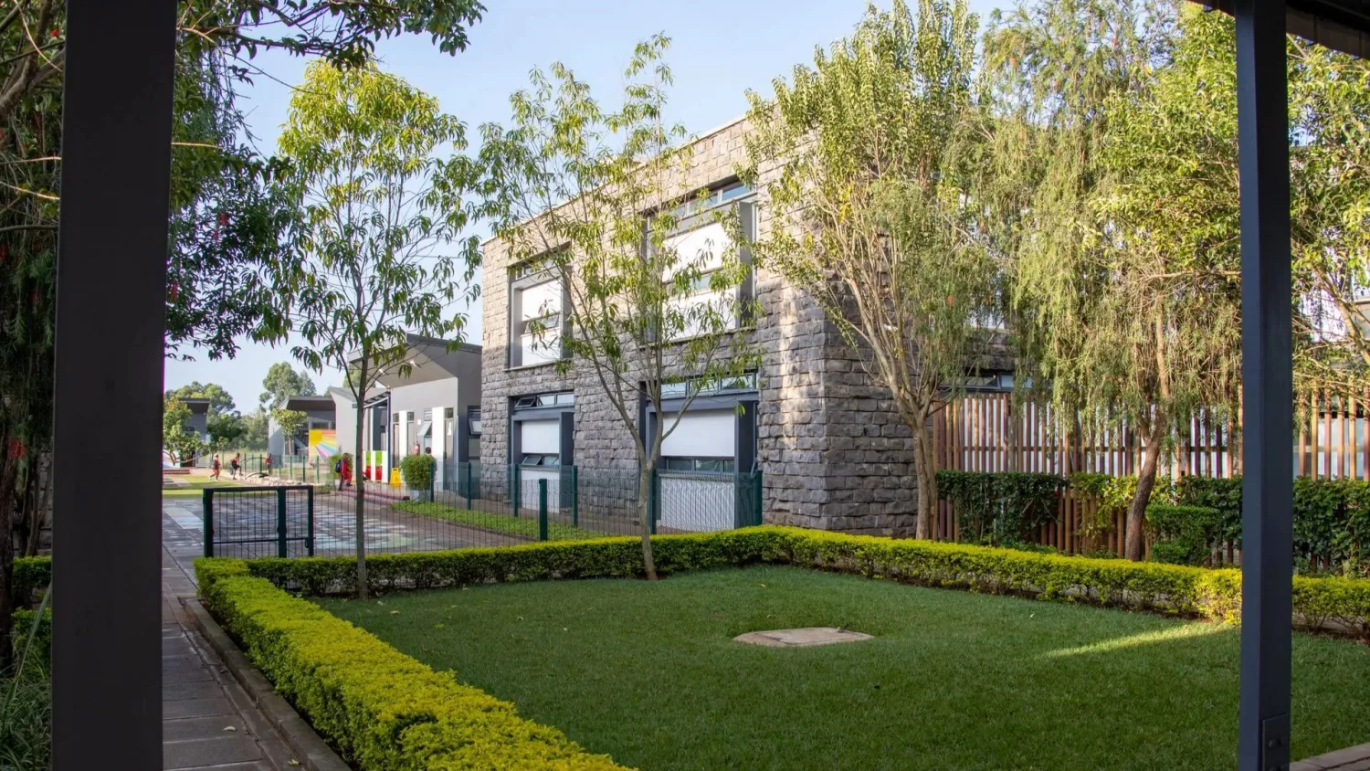 Crawford International School